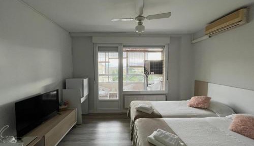 Triple Room with Extra Bed and Private Bathroom