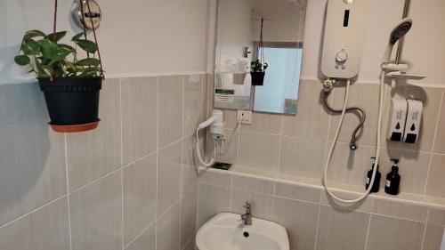 Double or Twin Room with Private Bathroom