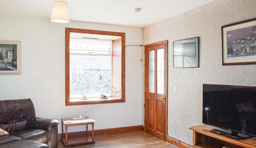 Three-Bedroom Vacation Home 