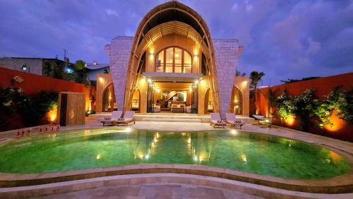 Villa with Private Pool