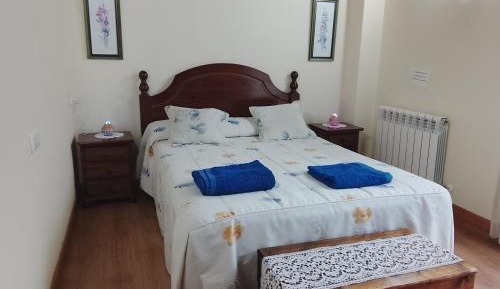 Double Room with Shared Bathroom