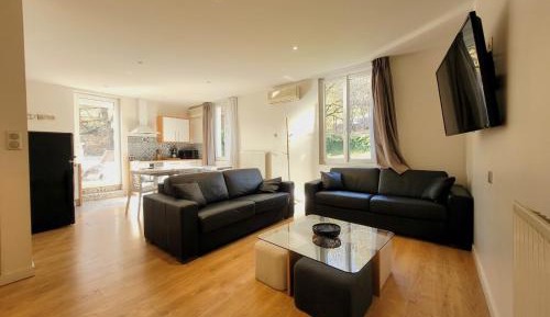 Apartment with Terrace