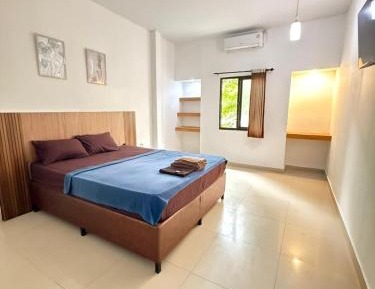Deluxe Double Room (2 Adults + 1 Child)