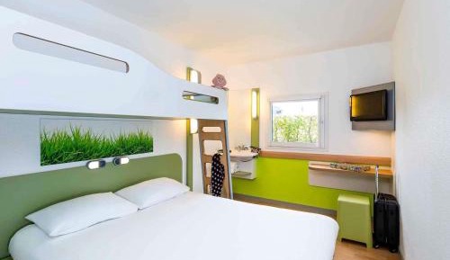 Double Room with Bunk Bed