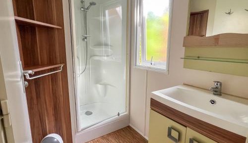 Two-Bedroom Chalet - Super Titania