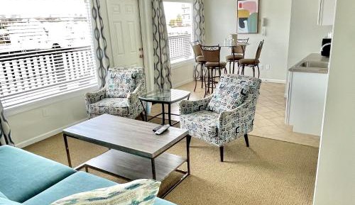 Suite with River View