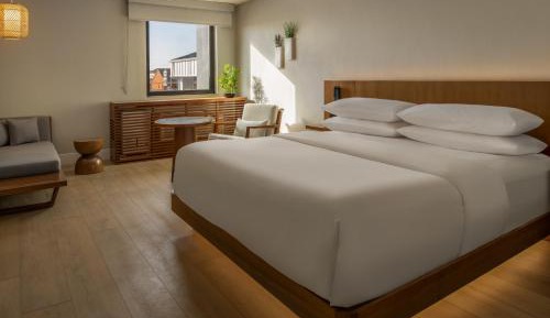 Superior King Room
