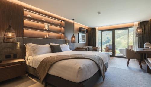 Accessible River View Room