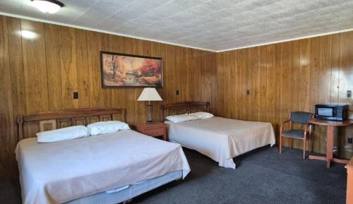 2 Queen Beds Non-Smoking