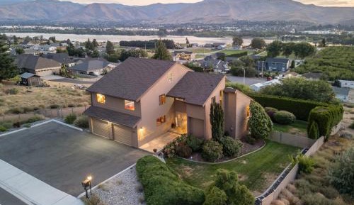 Six-Bedroom House