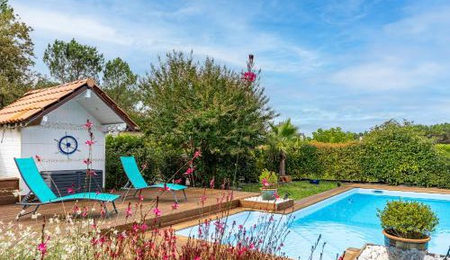 Holiday Home 1 (5 People)