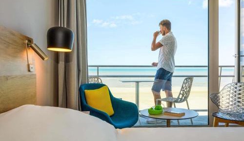 Standard Double Room with Balcony - Sea View