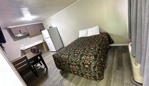 Standard Double Suite