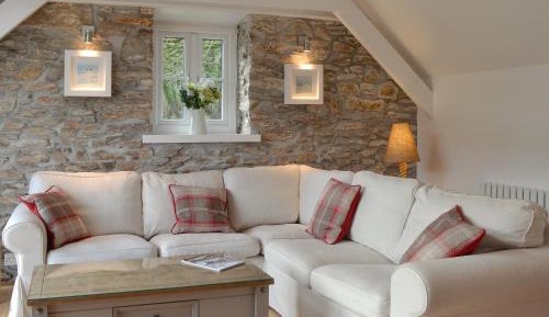 Two-Bedroom Holiday Home