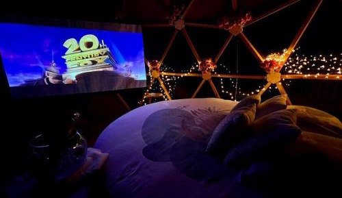 Dome with Hot Tub
