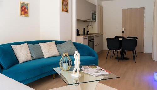 Deluxe Apartment