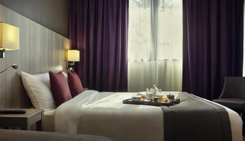 Classic Room with One Double Bed and One Single Bed