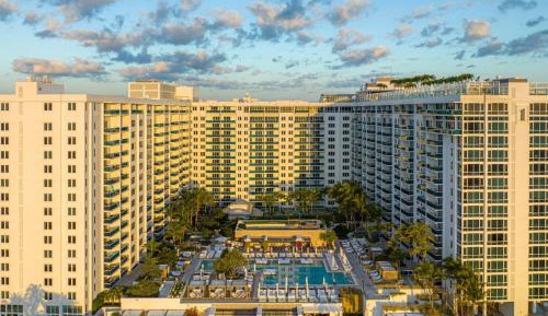 Three-Bedroom Premium Apartment with Balcony