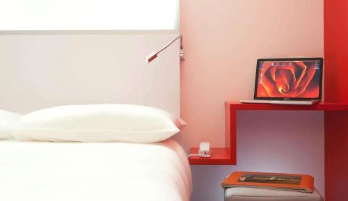 Standard Room with 2 Single Beds