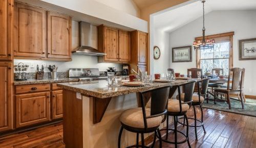 Three-Bedroom Vacation Home 