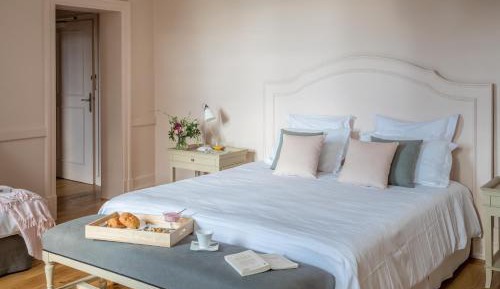 Deluxe Double Room with Bath