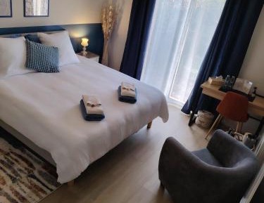 King Room with Garden View