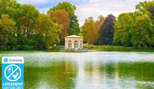 Caravan - Shared Sanitary Facilities