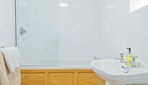 Two-Bedroom Holiday Home