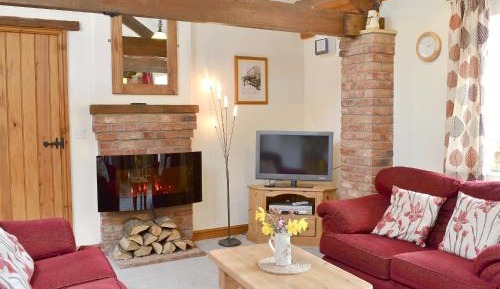 Two-Bedroom Holiday Home