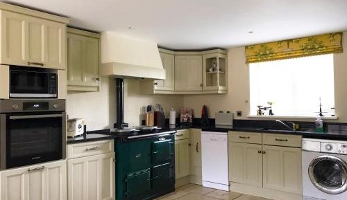 Two-Bedroom Holiday Home