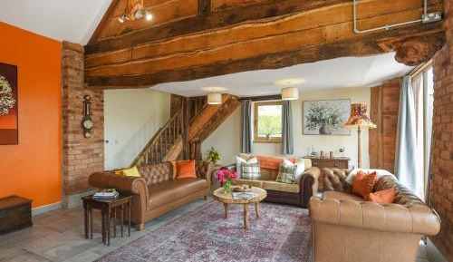 Three-Bedroom Vacation Home 