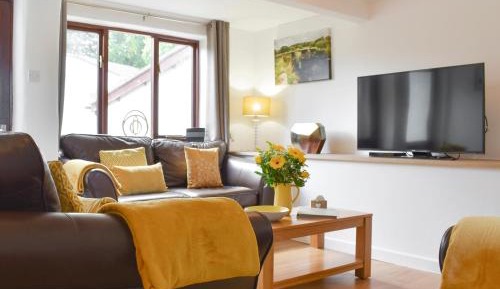 Three-Bedroom Vacation Home 