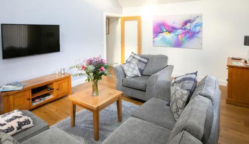 Two-Bedroom Holiday Home