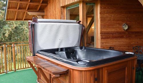 Three-Bedroom Vacation Home 