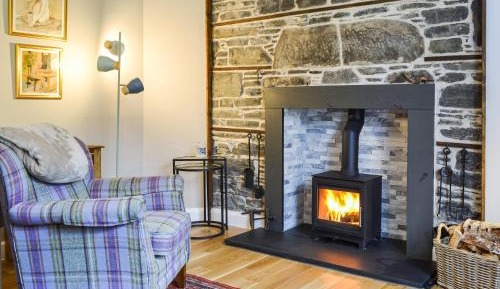 Two-Bedroom Holiday Home