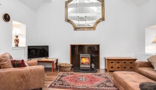 Three-Bedroom Vacation Home 