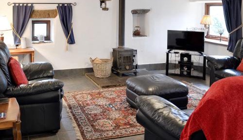 Three-Bedroom Vacation Home 