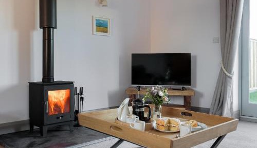 Three-Bedroom Vacation Home 