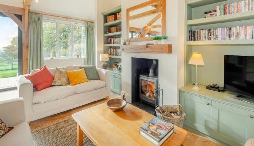 Two-Bedroom Holiday Home