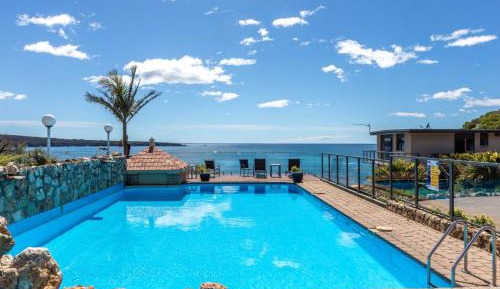 Two-Bedroom Scenic Unit