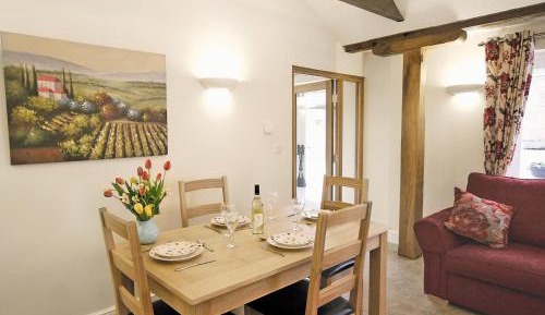 Two-Bedroom Holiday Home