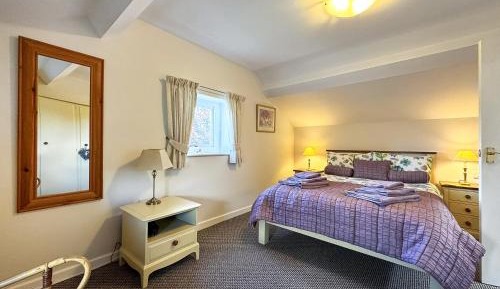 Two-Bedroom Holiday Home