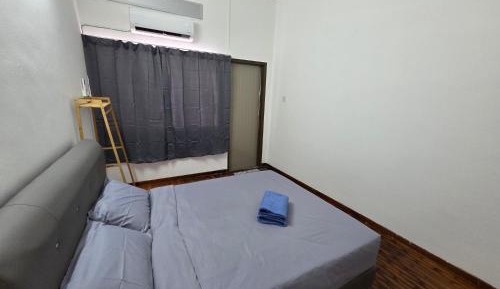 Double Room with Shared Bathroom