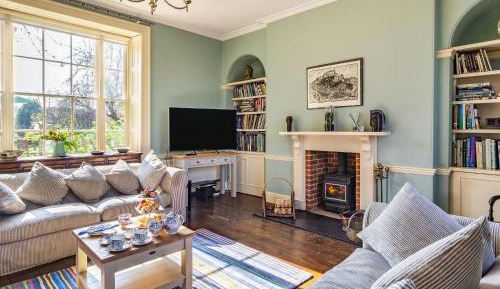 Two-Bedroom Holiday Home