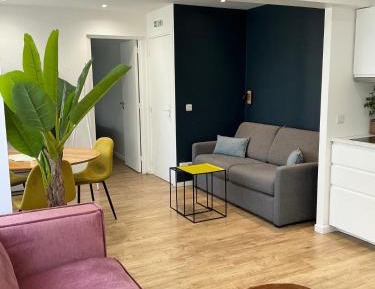 One-Bedroom Family Apartment