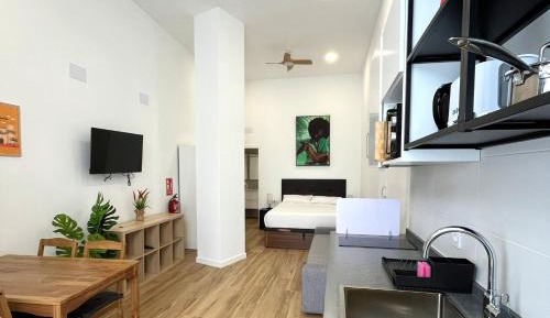 One-Bedroom Apartment