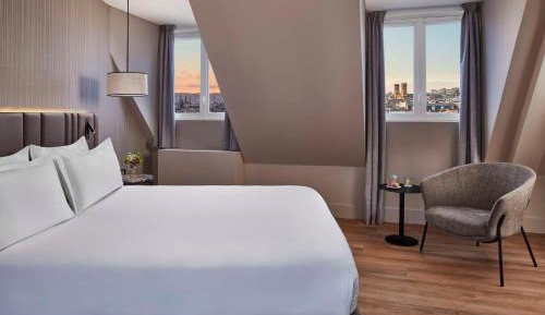 Superior Double Room with View