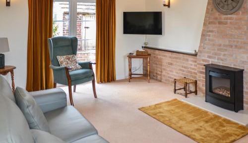 Three-Bedroom Vacation Home 