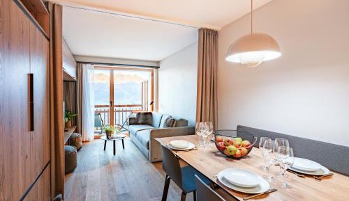 One-Bedroom Apartment with Terrace or Balcony (4 People)