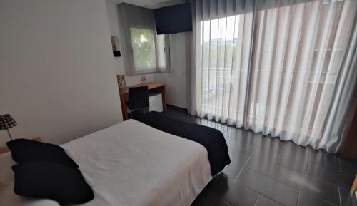 Double Room with Private Bathroom